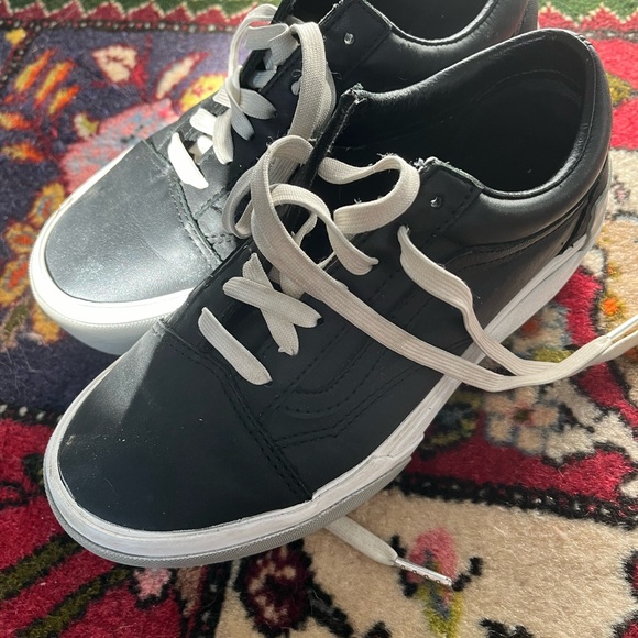 Vans Black and White Sneakers - Picture 2 of 3